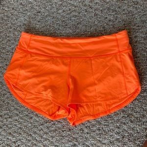 Lululemon Bright Orange Speed Short 2.5” Size 6